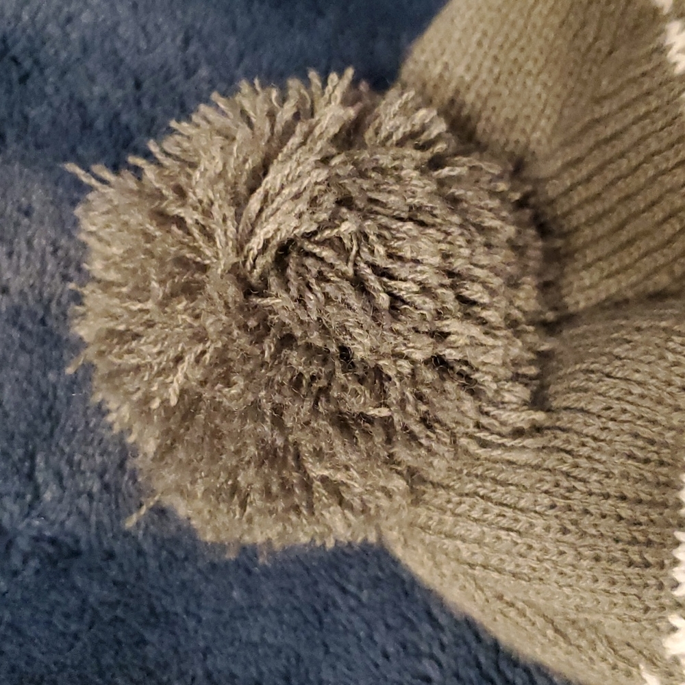 Beanie Toddler - Picture 2 of 2
